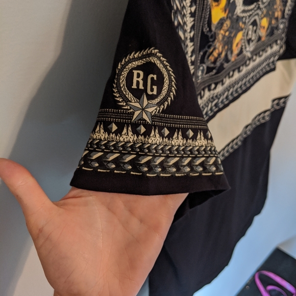 Givenchy RG T Shirt - Picture 5 of 5